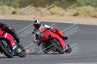 media/Oct-03-2022-Moto Forza (Mon) [[5f077a3730]]/Advanced Group/Session 2 (Turn 10)/